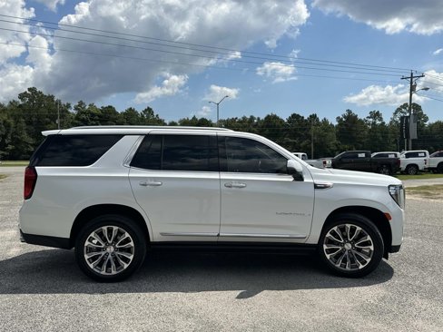 Used 2021 GMC Yukon Denali w/ Denali Premium Package image 4