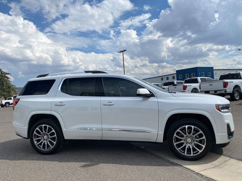 Used 2022 GMC Acadia Denali w/ Denali Ultimate Package image 22