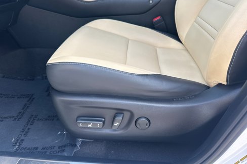 Used 2018 Lexus NX 300 FWD image 14
