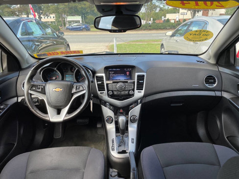 Used 2014 Chevrolet Cruze LT w/ Technology Package image 23