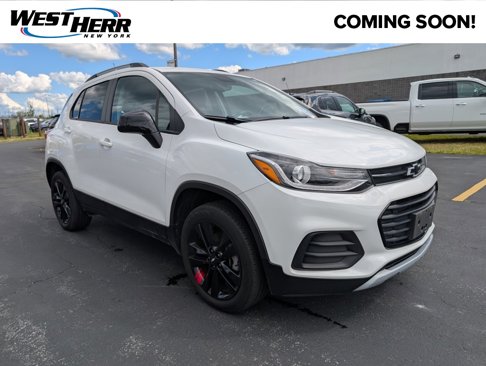 Used 2022 Chevrolet Trax LT w/ Redline Edition image 1