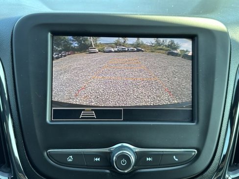 Used 2022 Chevrolet Equinox RS image 14