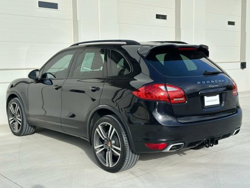 Used 2014 Porsche Cayenne image 3