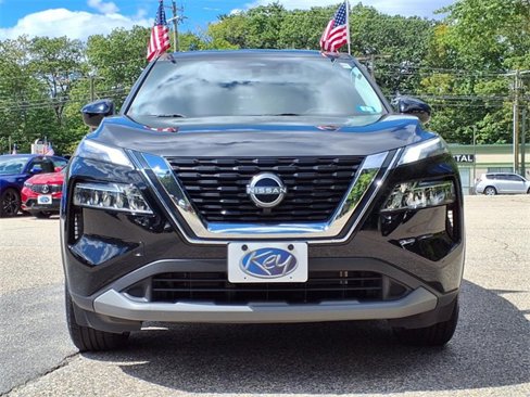 Used 2023 Nissan Rogue SV image 24