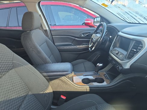 Used 2019 GMC Acadia SLE image 4