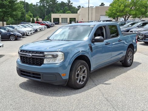 Used 2022 Ford Maverick XLT image 3