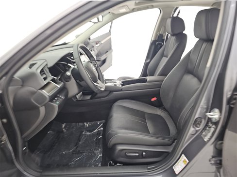 Used 2018 Honda Civic Touring image 18