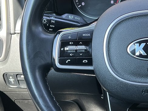 Used 2021 Kia Sorento S w/ Panoramic Sunroof Package image 39