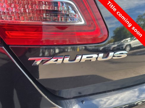 Used 2016 Ford Taurus SHO w/ Equipment Group 401A image 10
