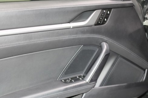 Used 2023 Porsche 911 Carrera image 41