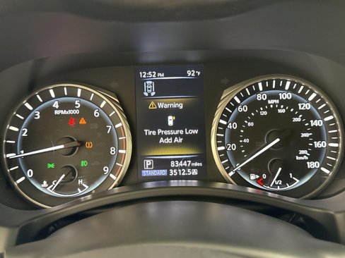 Used 2021 INFINITI Q50 Luxe image 17