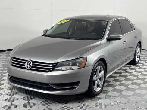 Used 2013 Volkswagen Passat 2.5 SE image 8
