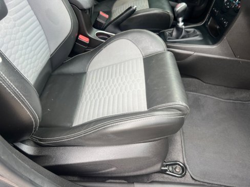Used 2016 Ford Fiesta ST w/ ST Recaro Package image 21