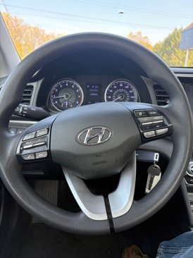 Used 2020 Hyundai Elantra SEL w/ Cargo Package (C1) image 16