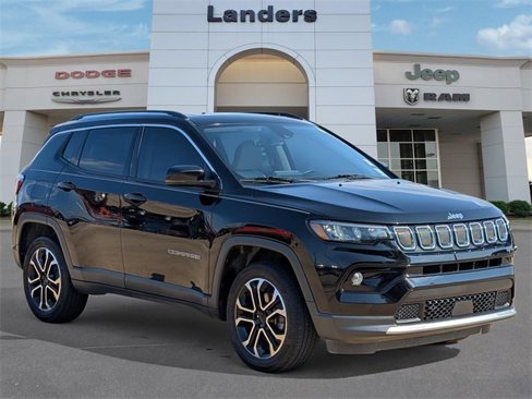 Used 2022 Jeep Compass Limited w/ Sun and Sound Group image 3