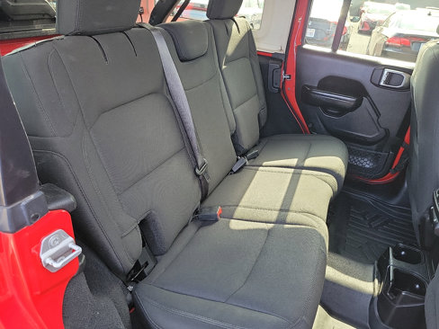 Used 2019 Jeep Wrangler Unlimited Sport S image 17