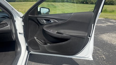Used 2022 Chevrolet Malibu LT image 18