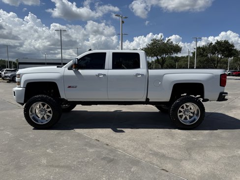 Used 2015 Chevrolet Silverado 2500 LT w/ LT Convenience Package image 8