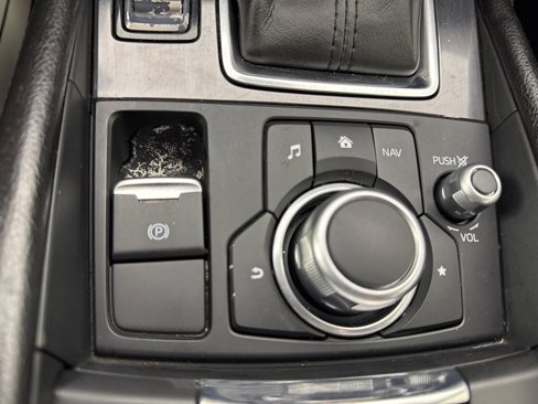 Used 2017 MAZDA MAZDA6 Touring image 23