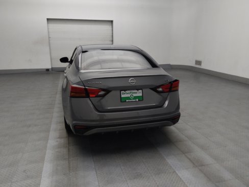 Used 2023 Nissan Altima 2.5 SV image 6