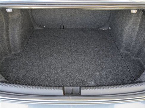 Used 2017 Volkswagen Jetta S image 6