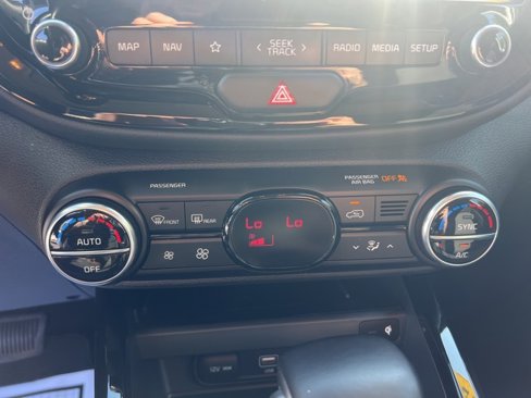 Used 2020 Kia Soul EX image 28