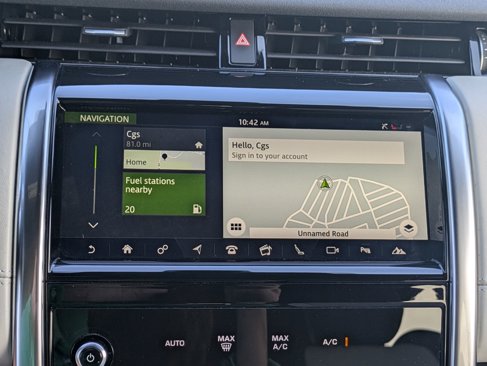 Used 2020 Land Rover Discovery Sport HSE R-Dynamic image 13