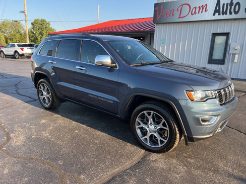 Used 2019 Jeep Grand Cherokee Limited image 3