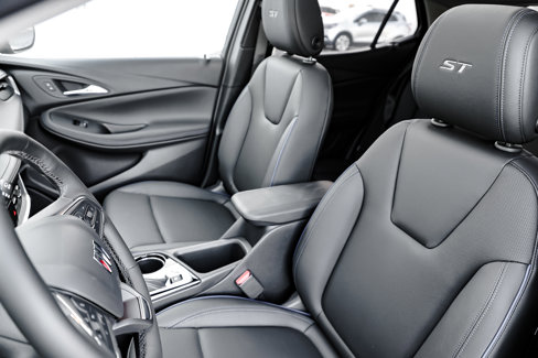 New 2026 Buick Encore GX Sport Touring w/ Experience Buick Package image 11