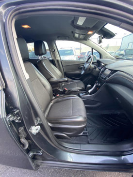 Used 2020 Chevrolet Trax LT w/ Driver Confidence Package image 34