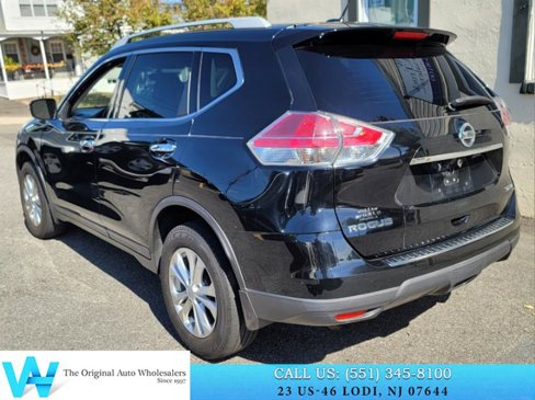 Used 2015 Nissan Rogue SV image 4