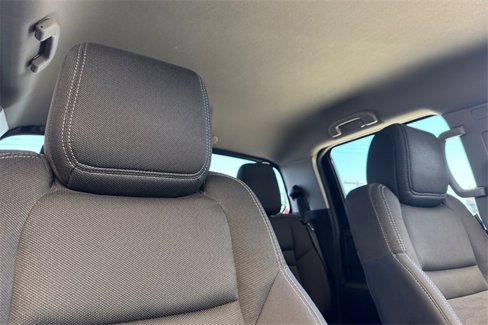 Used 2022 Nissan Frontier SV image 19