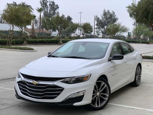 Used 2022 Chevrolet Malibu LT image 3