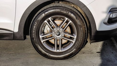 Used 2017 Hyundai Santa Fe Sport image 11