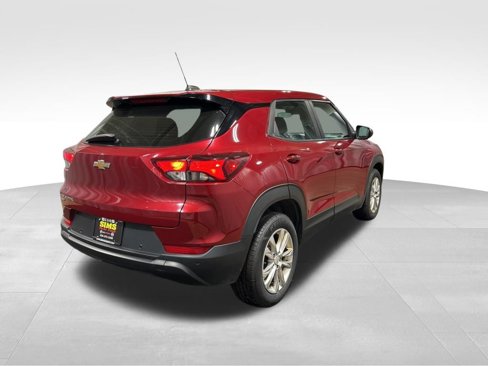Used 2021 Chevrolet TrailBlazer LS image 3