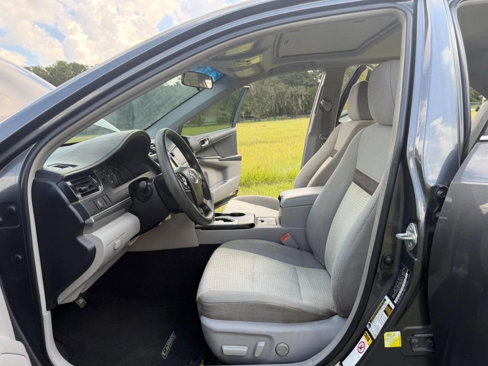 Used 2012 Toyota Camry LE image 13