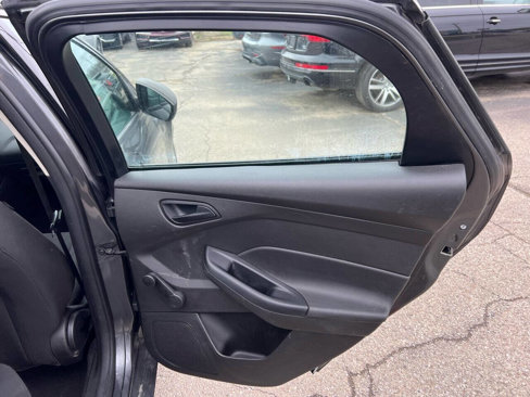 Used 2017 Ford Focus S image 20