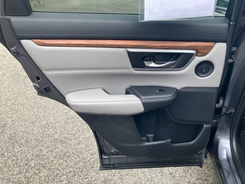 Used 2017 Honda CR-V Touring image 16