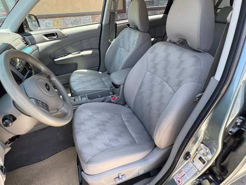 Used 2010 Subaru Forester 2.5X Premium image 13