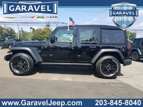 Used 2023 Jeep Wrangler Willys image 13