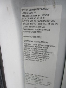 Used 2021 Chevrolet Express 3500 w/ Power Convenience Package image 10