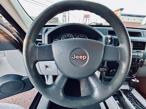Used 2008 Jeep Liberty Sport w/ Popular Equipment Group image 15