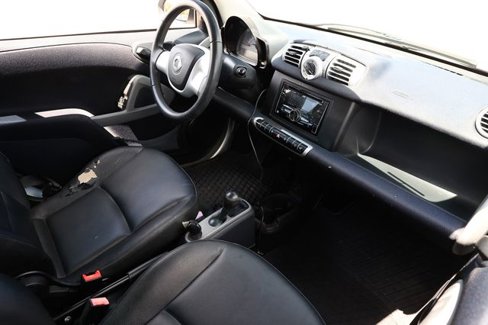 Used 2014 smart fortwo pure image 12
