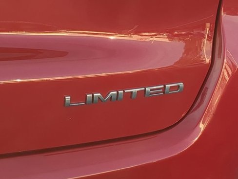 Used 2019 Jeep Compass Limited image 28