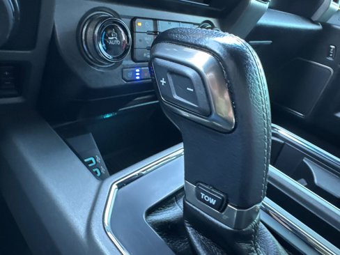 Used 2017 Ford F150 Raptor w/ Equipment Group 802A Luxury image 34