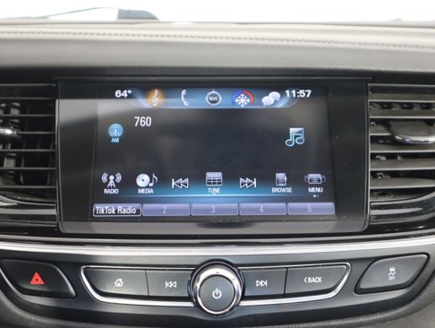 Used 2018 Buick Regal Essence image 22