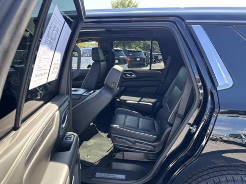 Used 2021 GMC Yukon SLT w/ SLT Luxury Plus Package image 19