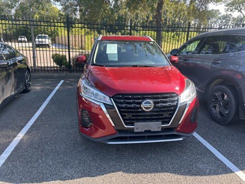 Used 2021 Nissan Kicks SV image 15