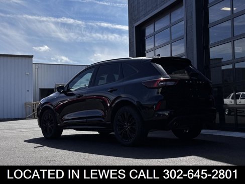 Used 2023 Ford Escape ST-Line Elite image 4