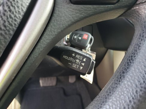 Used 2017 Toyota RAV4 LE image 31